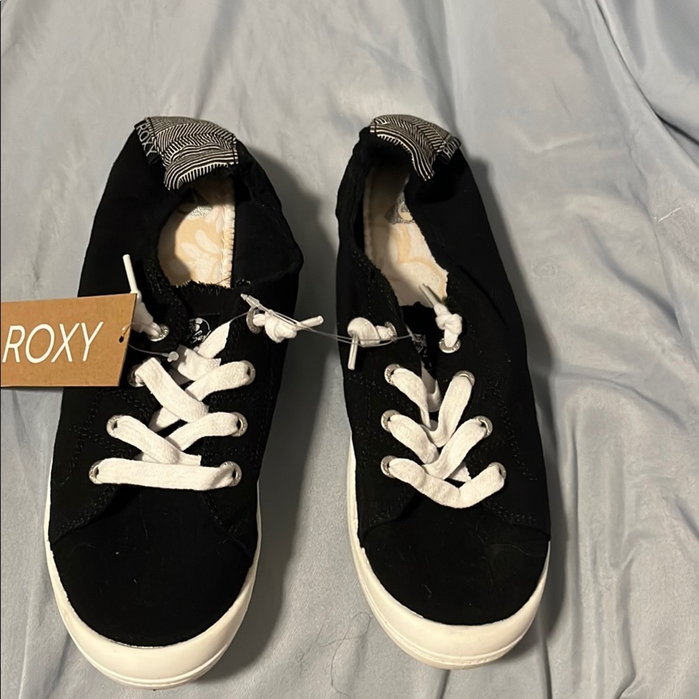 Roxy Black and White Sneakers